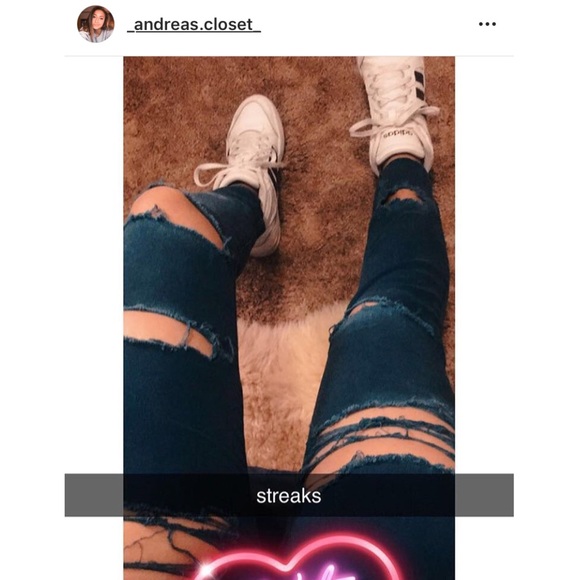 Ripped Jeans: Dark Green Size 3 - Picture 2 of 5